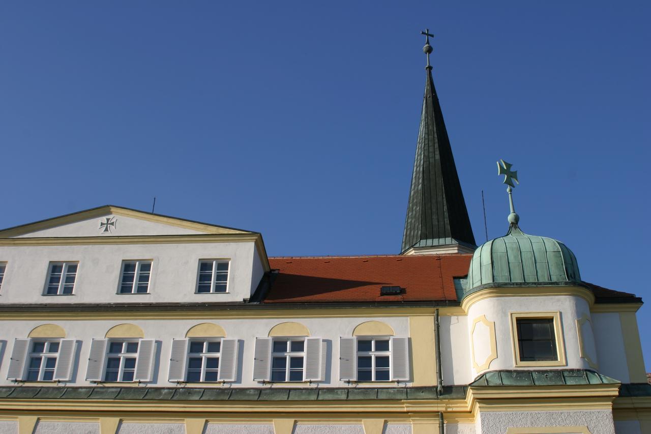 Schloss Gumpoldskirchen Kültér fotó