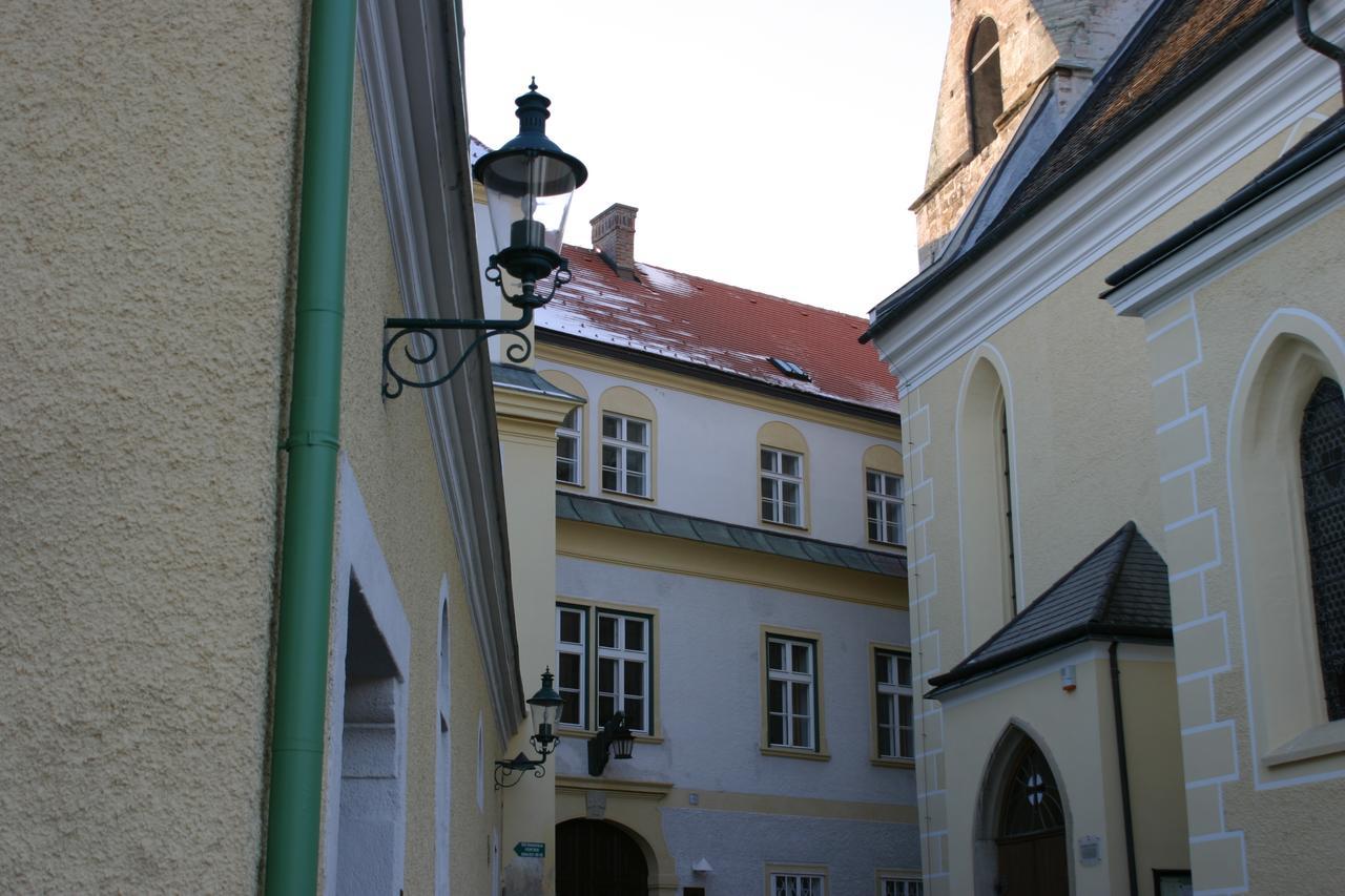 Schloss Gumpoldskirchen Kültér fotó